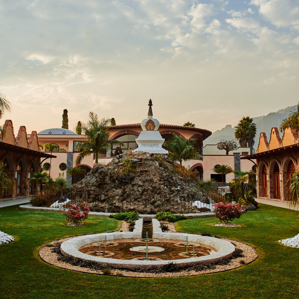 WOMENS ESSENCE RETREAT