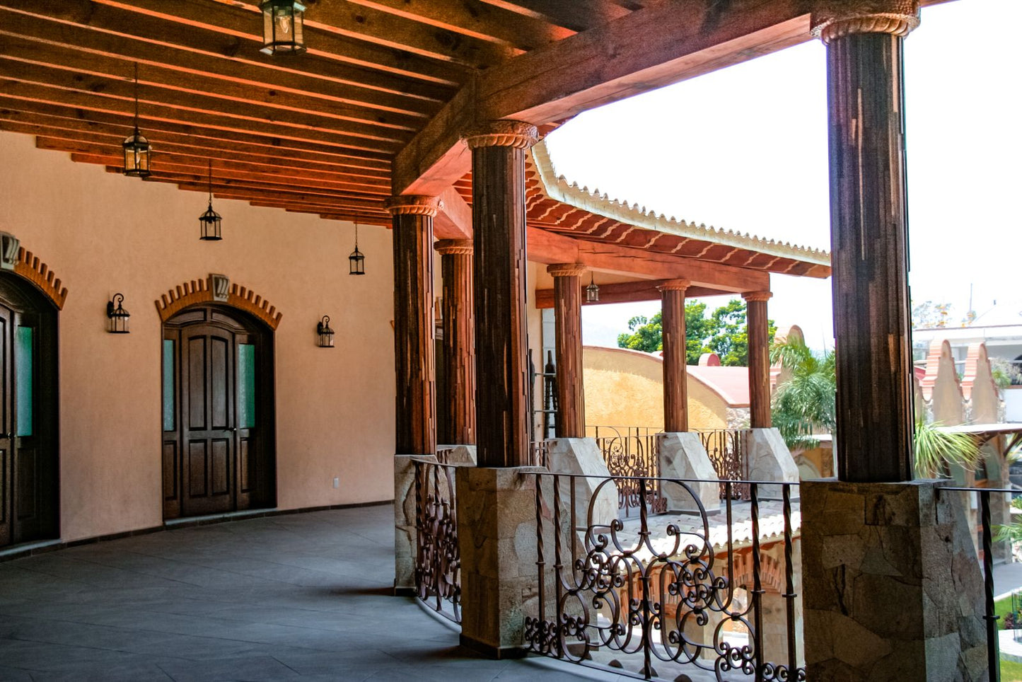 WOMENS ESSENCE RETREAT